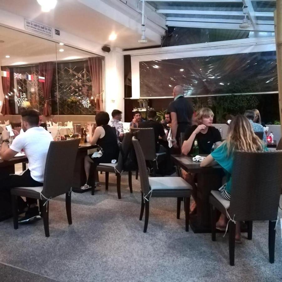 Hotel Nirvana - La Dolce Vita Patong Kültér fotó